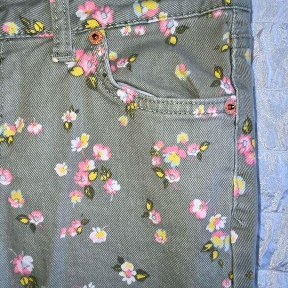 CHEROKEE SUPER skinny floral jeans - Picture 2 of 12